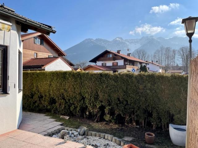 Appartamento Kleines Haeuschen Mit Bergblick Eschenlohe Esterno foto